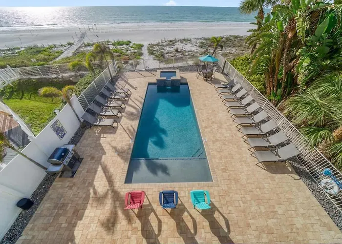 Four Shores Unit 1 Direct Gulf With Pool & Ferienhaus