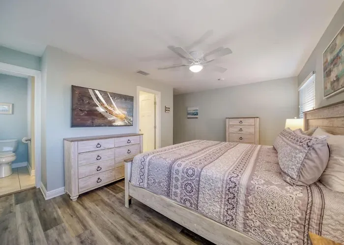 Four Shores Unit 1 Direct Gulf With Pool &