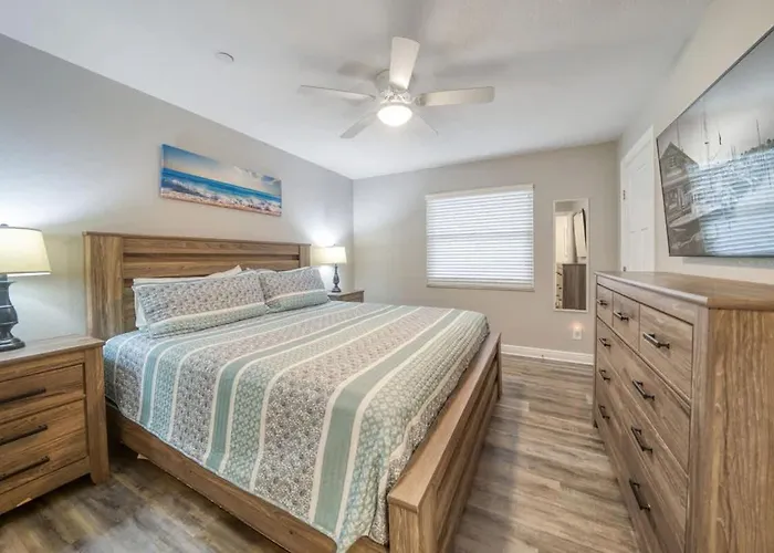 Four Shores Unit 1 Direct Gulf With Pool & Ferienhaus *