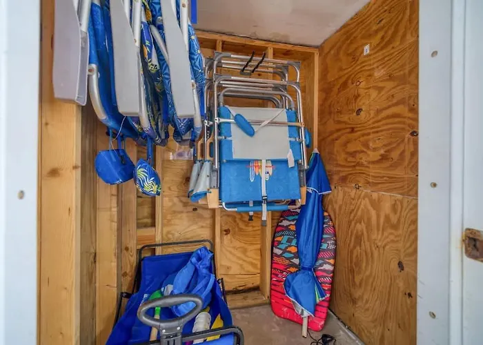 Four Shores Unit 1 Direct Gulf With Pool & * Clearwater Beach