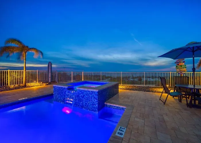 Four Shores Unit 1 Direct Gulf With Pool & *