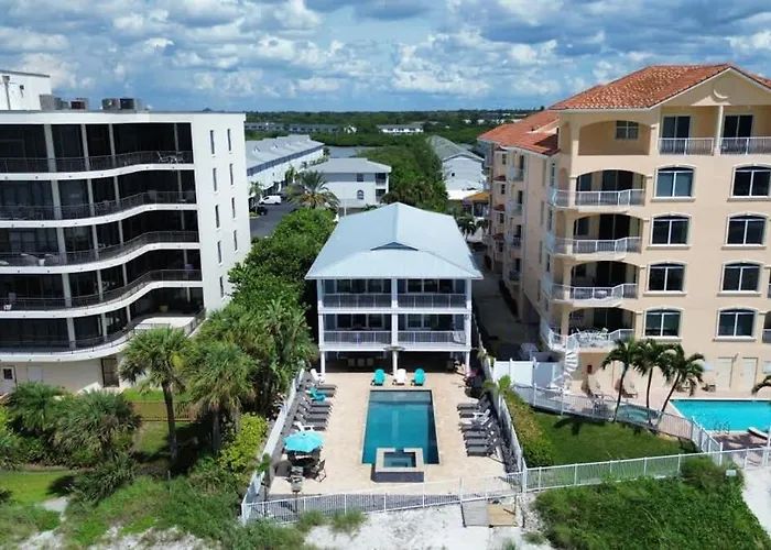 Four Shores Unit 1 Direct Gulf With Pool &